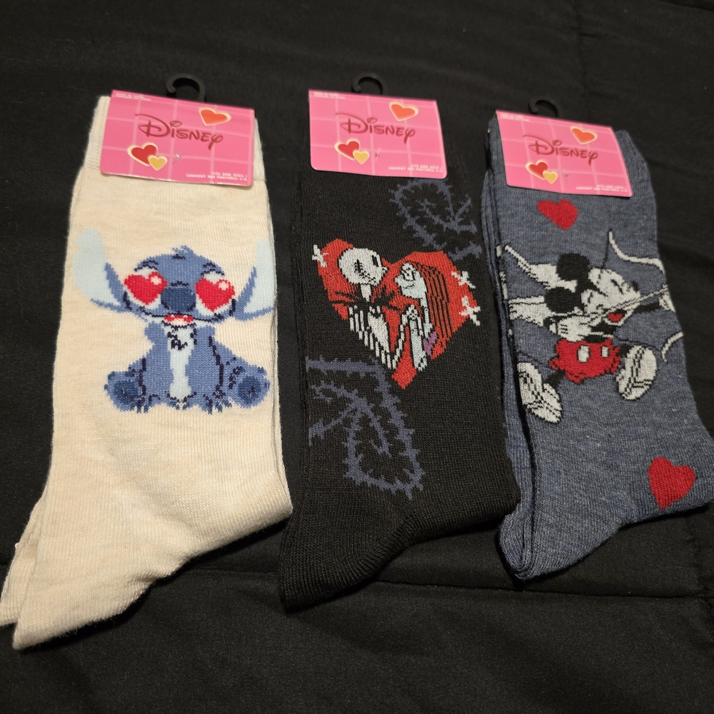 Disney Valentines Day Mickey Stitch Nightmare‎ Before Christmas Crew Socks 6-12